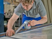 03_tesa_anwendung_60462_duct_tape_silber