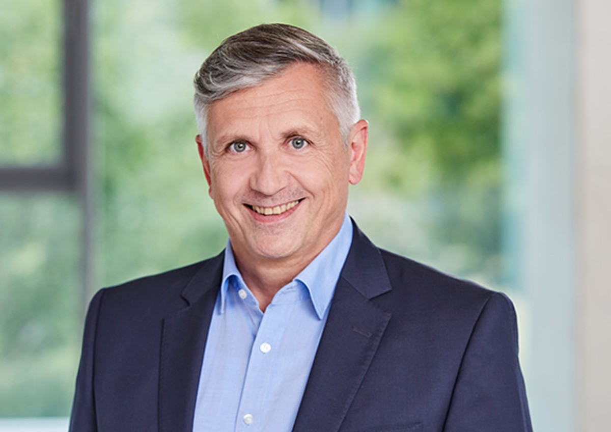 Steffen Busch - Member of the management responsible for Internal Sales Germany